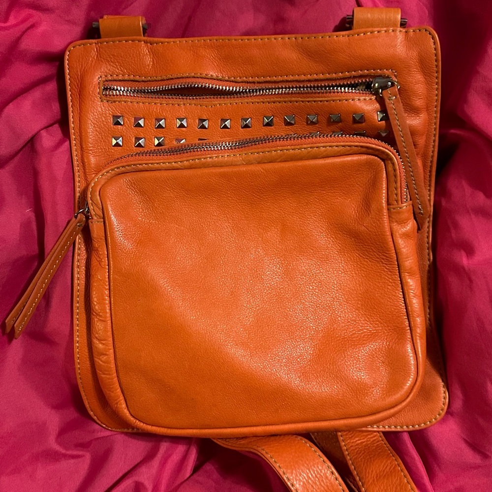 Fenn Wright Manson leather crossbody 11 x 11”
